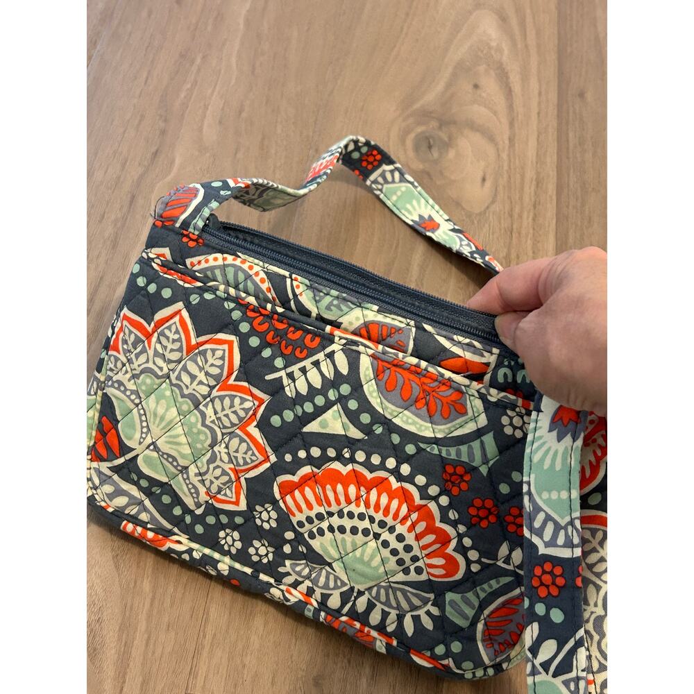 Vera Bradley Quilted Cotton Crossbody Purse in Nomadic Floral Print - Picture 9 of 9